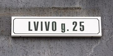 Dėl ukrainietiškų vietovardžių ir asmenvardžių rašybos