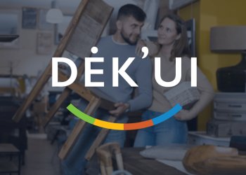 Daiktų dalijimosi stotelėse „DĖK‘ui“ renkama parama Ukrainai