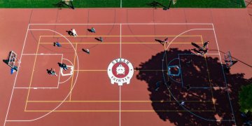 Tuskulėnų gimnazijos sporto aikštynas