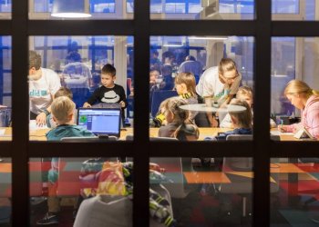 Vis daugiau vaikų jungiasi į popamokinės veiklos būrelius