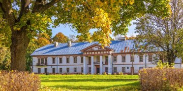 Išskirtinumo ieškantys lietuviai perka dvarus: vilioja istorijos ir įspūdinga aplinka
