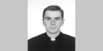Mirė kunigas Albert Bortiak
