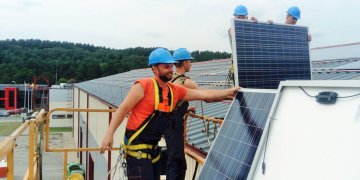 Šimtai Vilniaus įstaigų įsigys nuosavas saulės elektrines