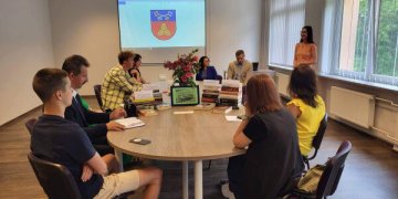 Savivaldybės jaunimo politikos aptarimas su Eišiškių bendruomene