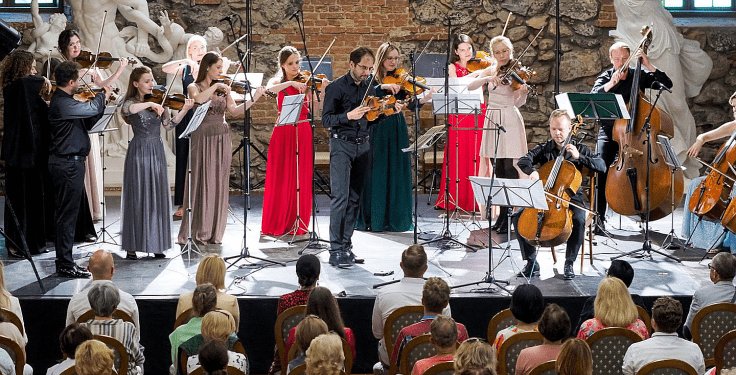 Festivalyje „Užutrakio vakarai“ bisui nuskambėjo parafrazės Ukrainos himno motyvais