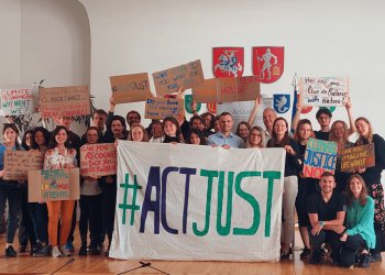 Jaunimas iš septynių valstybių Trakų savivaldybėje diskutavo apie draugišką gamtai kelią