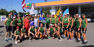 Vilniaus rajone tradiciškai sutikti „Baltijos kelio“ bėgikai
