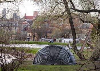 Skulptūra „Dumplės“ taps Vilniaus autobusų parko teritorijos istorijos ženklu