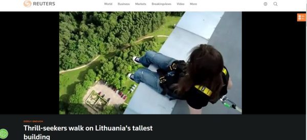Įspūdžių ieškotojai vaikšto ant aukščiausio Lietuvos pastato“