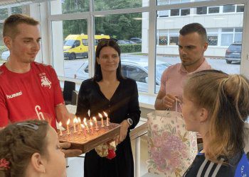 Išvykstantiems į tėvynę Ukrainos vaikams – mero linkėjimai