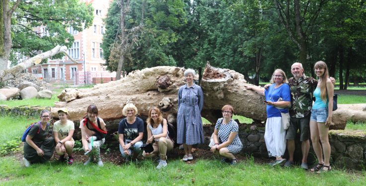 Ekskursija padėjo pažinti unikalią Lentvario augmeniją