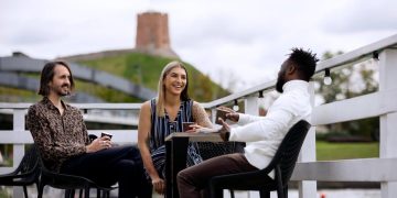 Sostinėje gyvenančius užsieniečius suburs jiems skirtas festivalis: laukia diskusijos ir pramogos visai šeimai