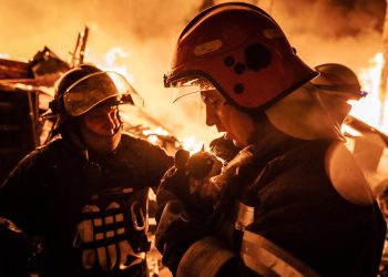 Karas Ukrainoje @Volodymyro Zelenskio Fb profilio nuotrauka