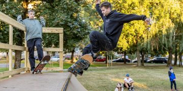 Karoliniškėse atidaryta ekstremalaus sporto rampa