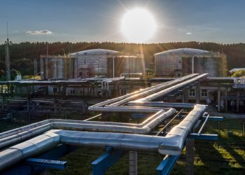 Vilniaus šilumos tinklai įsigijo dalį šildymo sezonui numatyto mažasierio mazuto