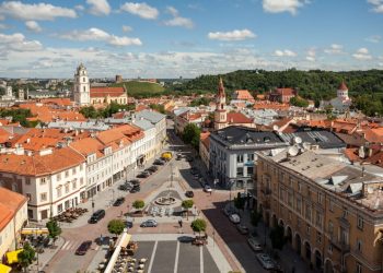 Į Vilniaus gatves išriedėjo pirmasis krovininis autonominis automobilis