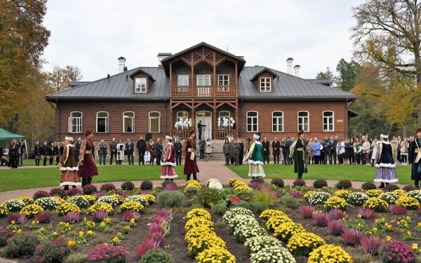 Turizmo ir jaunimo centras Vilkiškėse oficialiai atidarytas!