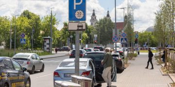 Daugiau automobilių stovėjimo vietų Vilniaus centre ir senamiestyje
