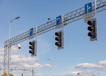 Vilniaus Liepkalnio gatvėje planuojamos 4 eismo juostos, nauji dviračių ir pėsčiųjų takai