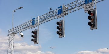 Vilniaus Liepkalnio gatvėje planuojamos 4 eismo juostos, nauji dviračių ir pėsčiųjų takai
