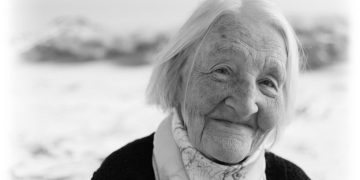 „Sidabrinė linija“: Nemokami draugystės pokalbiai, emocinė ir informacinė pagalba telefonu...