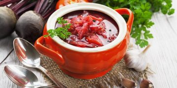 burokėlių troškinys