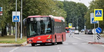 „Vilniaus viešasis transportas“ siūlo vairuotojų atlyginimus kelti apie 20 procentų