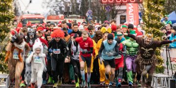 Šiemet tradicinis Eurovaistinės kalėdinis bėgimas nustebins – šventiniais kostiumais pasipuošę bėgikai bėgs tamsoje