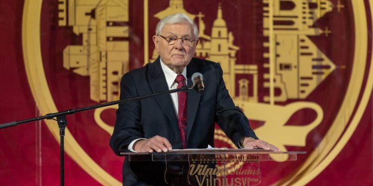 Prezidentas Valdas Adamkus