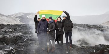 Grupinės parodos „[į / iš]sišaknijimas / [up]rooting” atidarymas ir lydintys renginiai