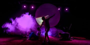 Scenografas Antanas Dubra –  apie paauglystės prisiminimų svarbą spektaklyje ,,Kissmas”