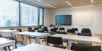 Vilniaus taikomos paskatos į mokyklas jau pritraukė apie 200 naujų mokytojų