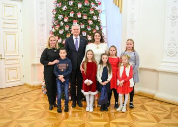 Prezidento ir Pirmosios Ponios iniciuotame kalėdiniame renginyje