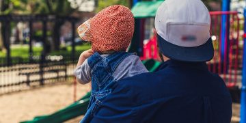 10 svarbiausių faktų apie vaiko priežiūros atostogas: ką svarbu žinoti 2023 m.