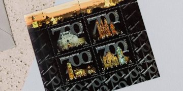 Su gimtadieniu, Vilniau – išleisti sostinės 700-mečiui dedikuoti pašto ženklai