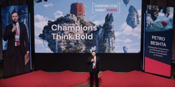 Europos miestų lyderiai Vilniuje apie paramą Ukrainai: svarbi ilgalaikė parama žmonėms ir miestams