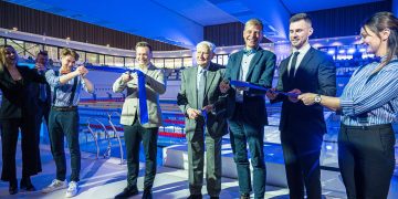 Lazdynų baseinas oficialiai atvėrė duris