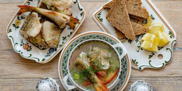 Vasario 16-oji namuose: kokius tautinio paveldo patiekalus rinktis šventei?