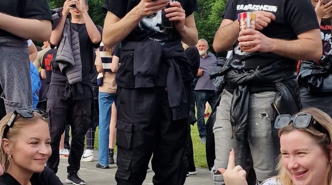 Į Vilnių plūsta „Rammstein“ gerbėjai – laukia karštas ir garsus vakaras (fotogalerija)