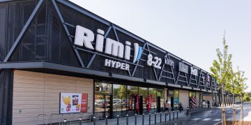 Vilniuje atidarytas naujas „Rimi“ prekybos centras: patogiau apsipirks vykstantys į užmiestį