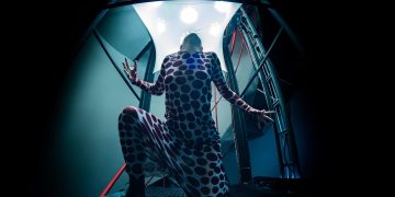 Tarptautinis gatvės menų festivalis SPOT stebins lietuvių kūrėjų programa: šiuolaikinio šokio spektakliai, muzikos ir judesio instaliacijos bei akrobatikos performansas!