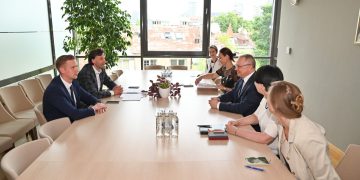 Meras R. Duchnevič kviečia sugrįžti iš užsienio – stiprins pagalbą ir integraciją Vilniaus rajone