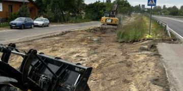 Pradėtas tvarkyti pėsčiųjų ir dviračių takas Trakuose, Aukštadvario g.