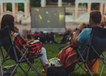 Festivalis „Kinas po žvaigždėmis“ sugrįžta: žiūrovai bus kviečiami kolekcionuoti filmus