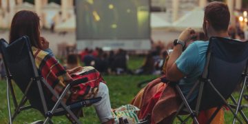 Festivalis „Kinas po žvaigždėmis“ sugrįžta: žiūrovai bus kviečiami kolekcionuoti filmus