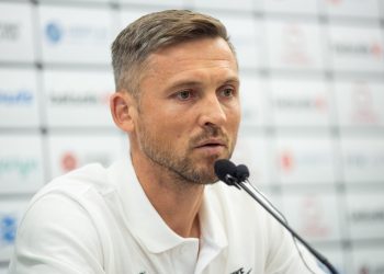 S. Mikoliūnas su FK „Žalgiris“ – „Tikime savo jėgomis“