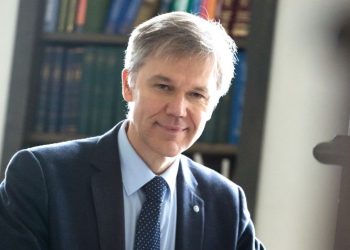 Teisių gynėjai kreipėsi dėl valstybinės lietuvių kalbos gynybos