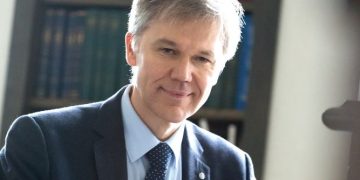 Teisių gynėjai kreipėsi dėl valstybinės lietuvių kalbos gynybos