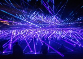 „Sostinės dienose“ – ateities Vilnius didžiausiame lazerių šou