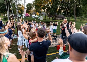 Savaitgalį Zarasuose vyks didžiausias tvarumo festivalis Lietuvoje. Bus švenčiamos ir vestuvės!